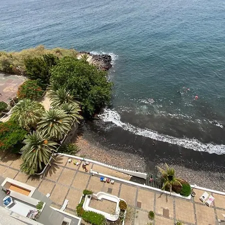 Playa Chica / Playa Gaviotas Apartamento *